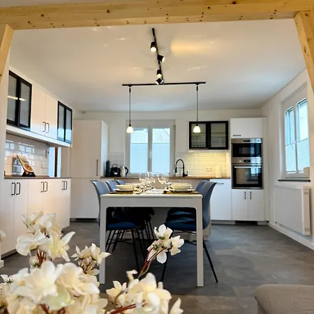 Holiday home Modernes Bis 8 Personen Boeblingen